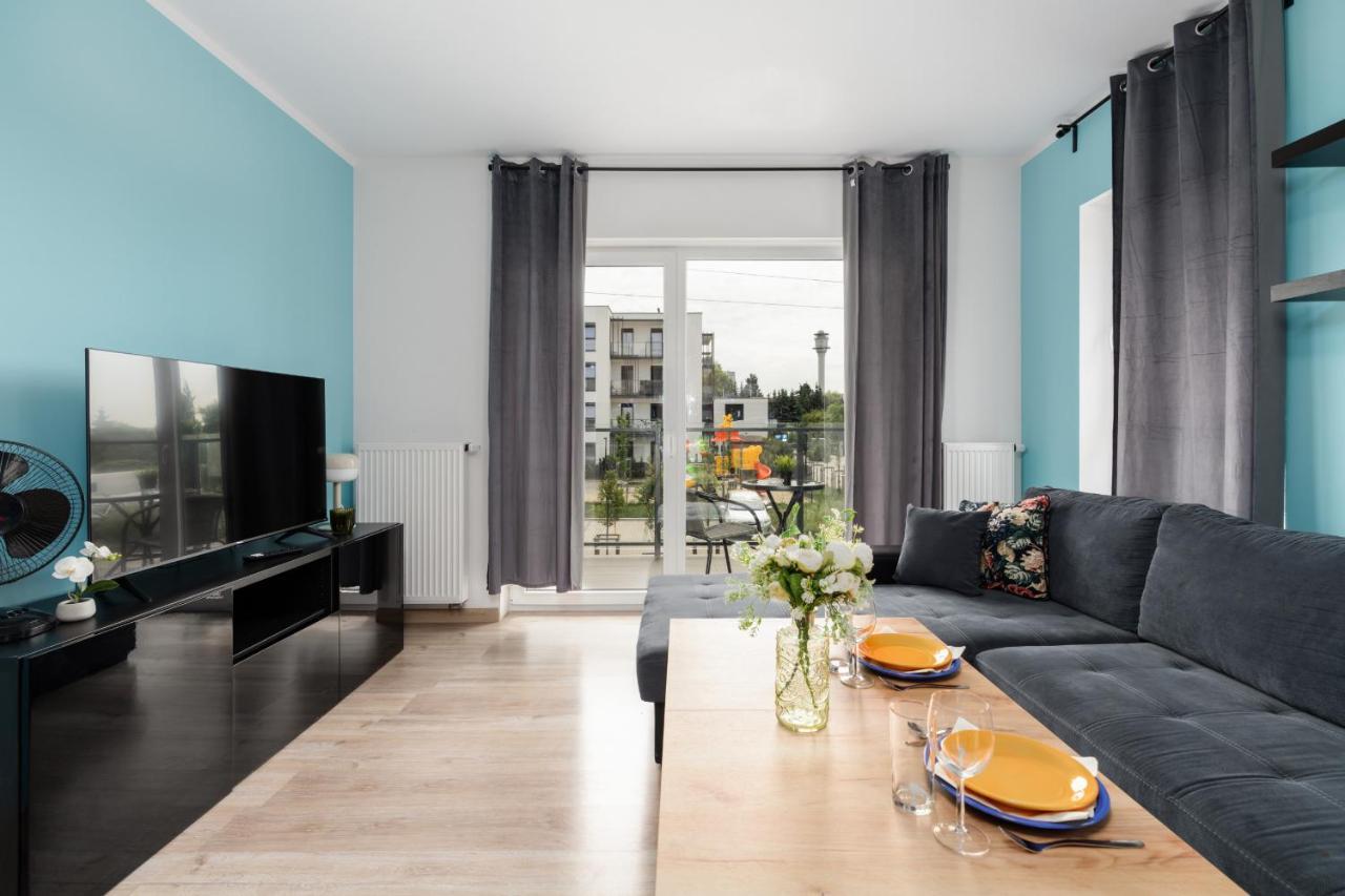 Modern Apartment With Balcony & Free Garage Poznan By Noclegi Renters Exterior foto