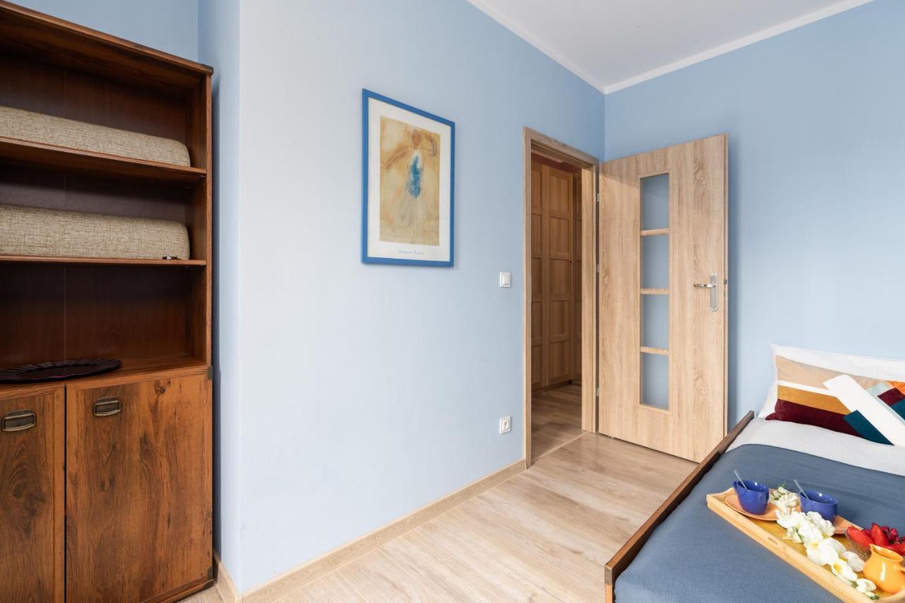 Modern Apartment With Balcony & Free Garage Poznan By Noclegi Renters Exterior foto